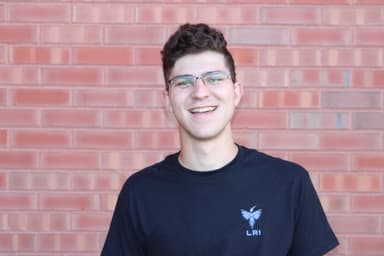 Eli Bennett